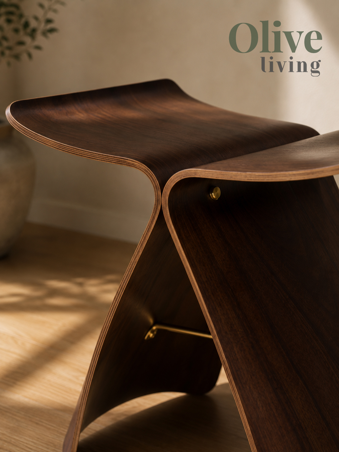 Ghế Butterfly Stool Gỗ Óc Chó Cao Cấp Chuẩn Scandinavian